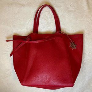 Elizabeth Arden Elegant Red Tote Bag Purse With Golden Ornament